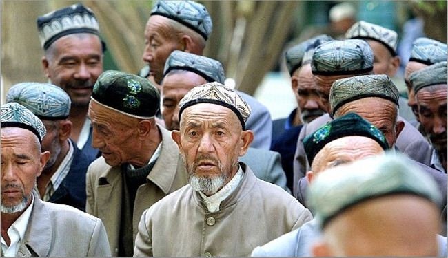 الصين تنتقد تركيا لعرضها إيواء لاجئين من أقلية الويغور