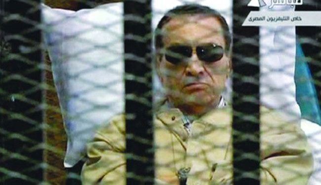 النطق بالحكم على مبارك في قضية 