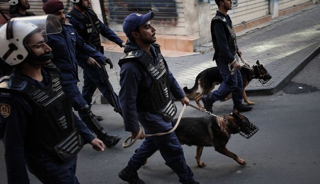 قوات النظام البحريني تداهم 8 مناطق وتعتقل 5 مواطنين اليوم الأربعاء