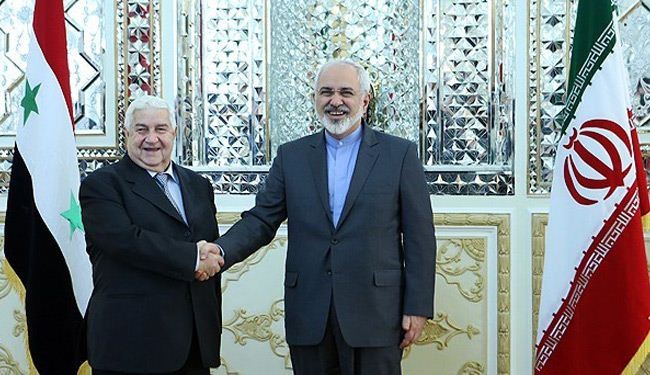 ظريف: ايران وقفت ولازالت تقف الى جانب الشعبين السوري والعراقي