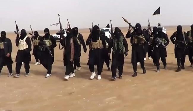 داعش دارندگان تلفن همراه را بازداشت می‌کند