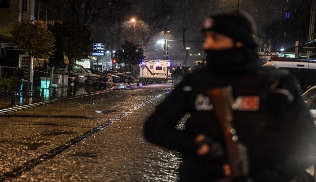 تفجير انتحاري بمقر للشرطة في اسطنبول..فماذا حدث؟
