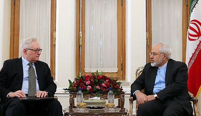 ظريف وريابكوف يبحثان الملف النووي الايراني في طهران