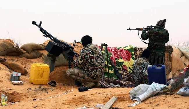 اشتباكات بين الجيش الليبي ومسلحين في بنغازي