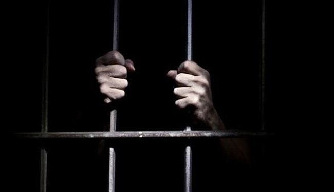 محكمة بحرينية توزع احكاماً بالسجن 5 سنوات وسنتين ضد نشطاء
