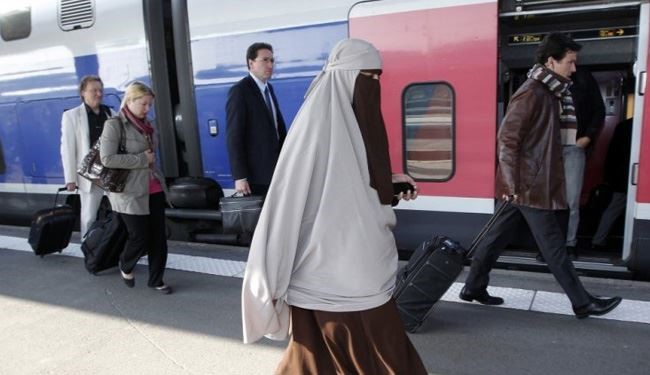 افزایش 70 درصدی اقدامات اسلام ستیزانه در فرانسه