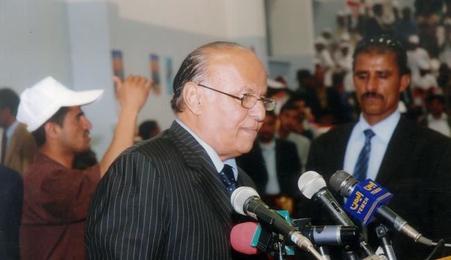 رئیس جمهور مستعفی یمن، صنعا را ترک کرد