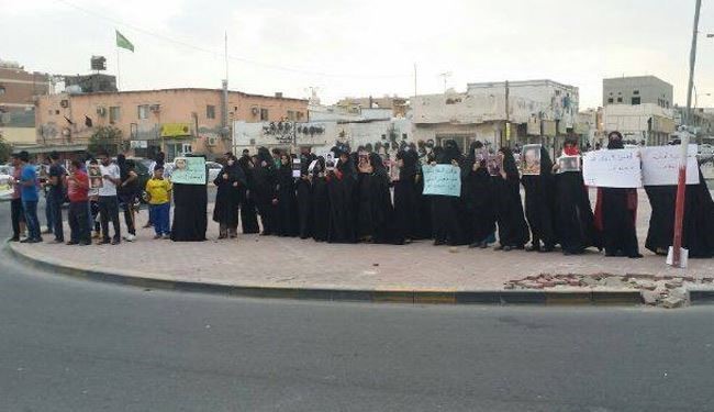 خانواده‌های فعالان زندانی بحرینی تحصن کردند