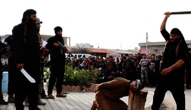 یک داعشی: مجبورم کردند آشنایانم را گردن بزنم !