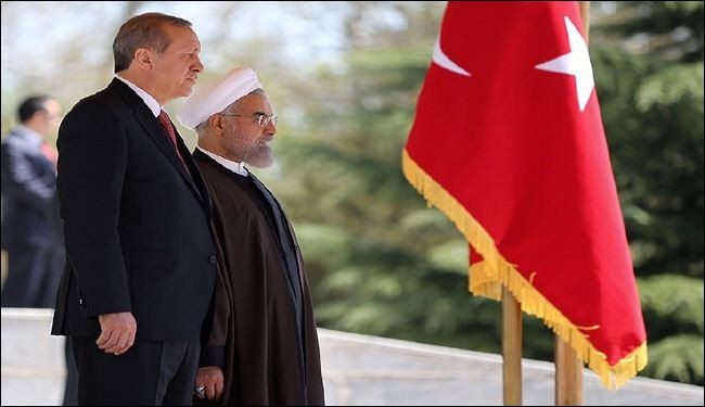 بالصور... الرئیس روحاني يستقبل اردوغان رسميا