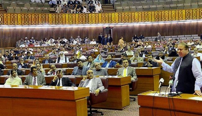 توصیه پارلمان پاکستان به دولت درباره جنگ یمن