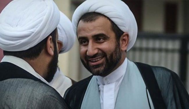 اخراج یک روحانی و یک استاد دانشگاه از بحرین