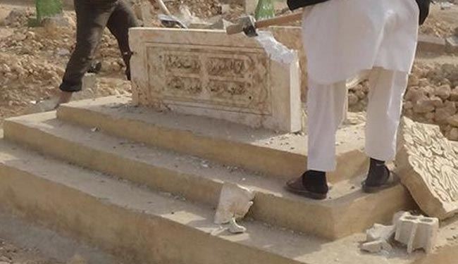 داعش 45 مقبره دینی اقلیت عراقی را تخریب کرد