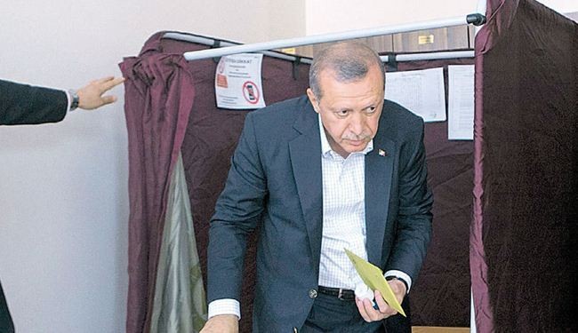 دعوات لإنتخابات مبكرة بعد نكسة حزب اردوغان