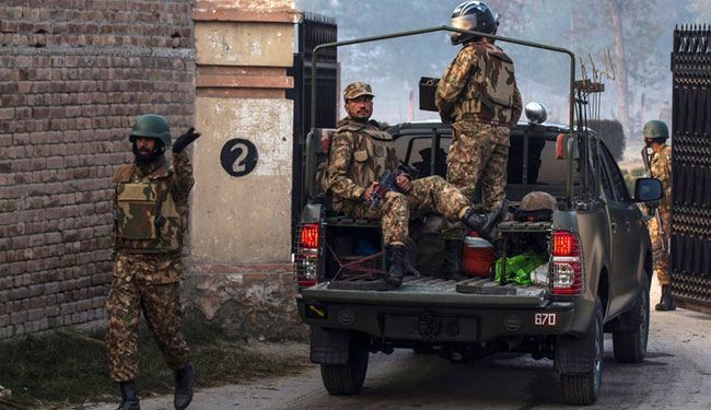 مقتل 19 مسلحا و7 جنود في اشتباكات شمال باكستان