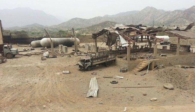 بالصور: الطيران السعودي يُدمر محطات تعبئة الغاز في اليمن