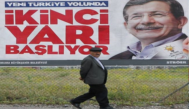 حزب عدالت و توسعه خود را ناجی ترکیه می داند