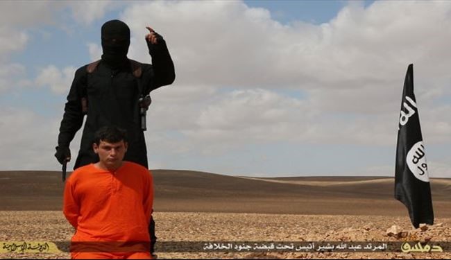 تصاویر؛ داعش سرکردۀ جیش الاسلام را سر بُرید