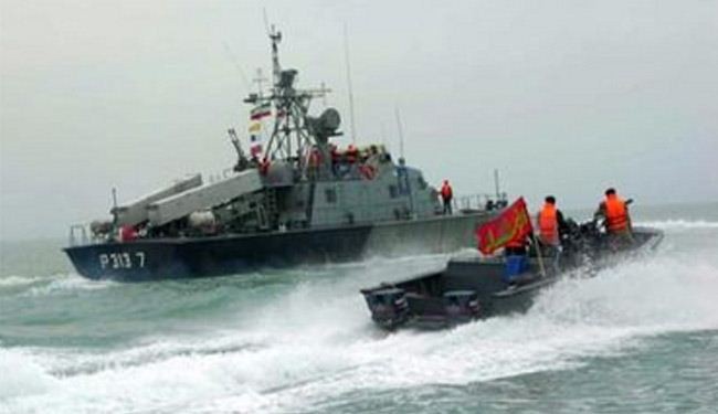 البحرية الايرانية تحبط هجوما لقراصنة على سفينة ايرانية