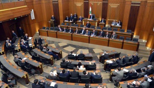 البرلمان اللبناني يفشل في انتخاب رئيس جديد للمرة 25