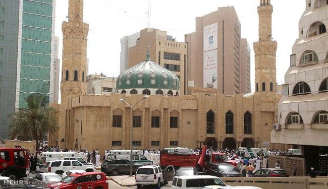 الكويت تعلن اعتقال مالك السيارة التي أقلت الانتحاري