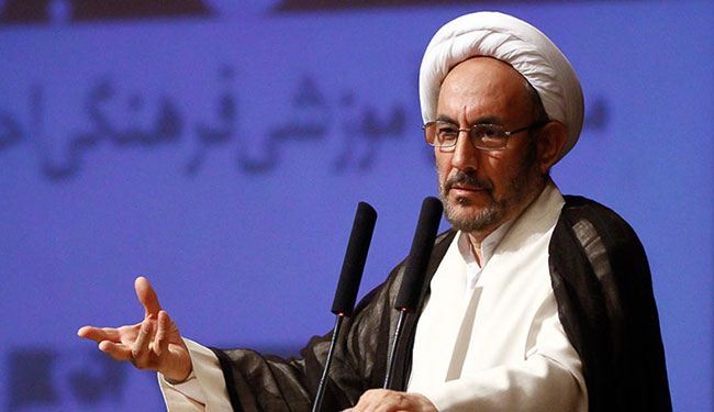 مستشار الرئیس روحاني: بعض الدول الاقلیمیة راعیة لداعش