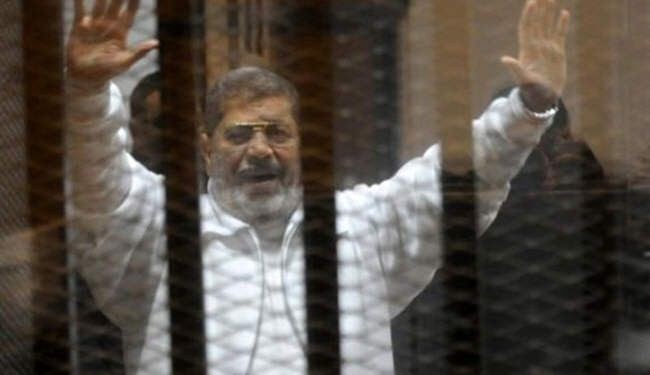 مصر... الطعن بحكمي الإعدام والسجن المؤبد بحق مرسي