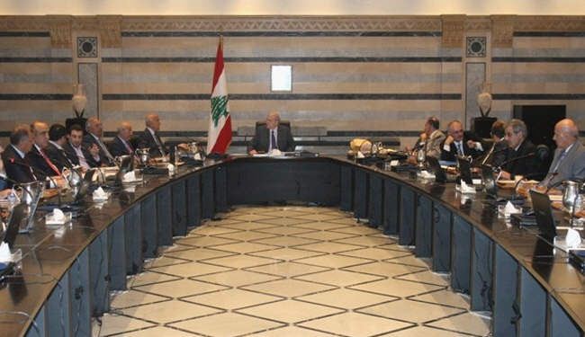 مجلس الوزراء اللبناني يفشل في ايجاد مخرج لازمة النفايات