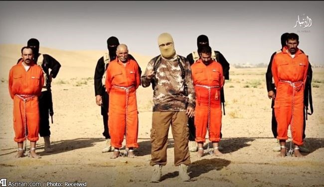 داعش 4 نفر را کباب کش کرد (+عکس)