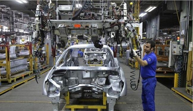 الشركات الفرنسية في سباق محموم على سوق السيارات الإيرانية