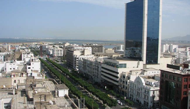 اغلاق شارع رئيسي بالعاصمة تونس بسبب 