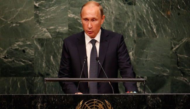 بوتين: نساعد سوريا والعراق بمواجهة الإرهاب على اساس شرعي