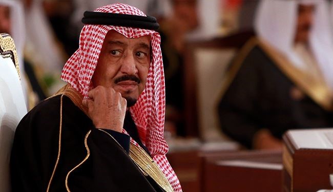 أمير سعودي يطالب بتغيير النظام وتنحي الملك