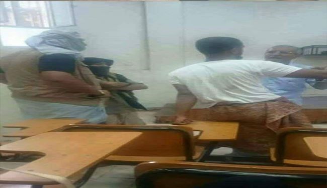 القاعده کلاسهای دانشجویان عدن را تعطیل کرد