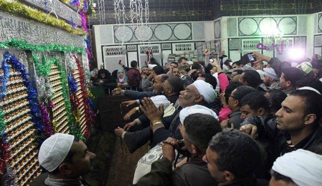 اغلاق مصر لمقام الامام الحسين (ع) إساءة للشيعة وانسياقاً لداعش