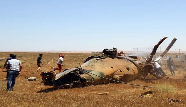 مقتل 9 اشخاص في اسقاط طائرة مروحية غرب ليبيا