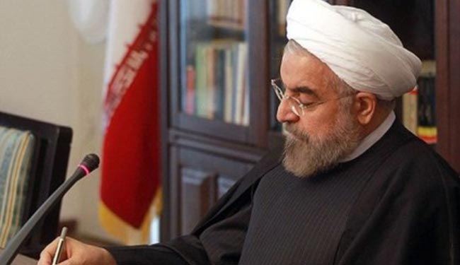 روحاني یعزی بوتین برکاب الطائرة المنكوبة