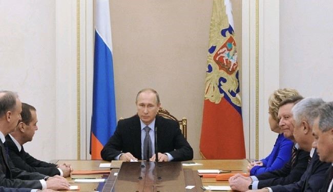 پوتین، پروازهای روسیه به مقصد مصر را تعلیق کرد