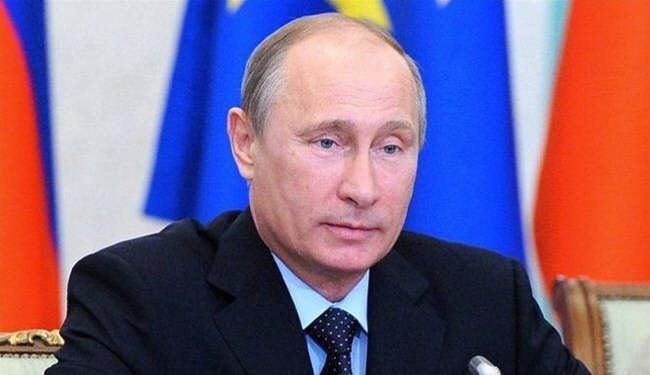 الرئيس الروسي يوقع مرسوما بتعليق الرحلات الجوية إلى مصر