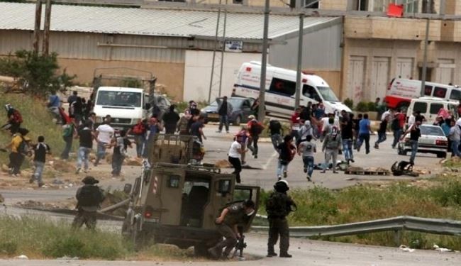 زخمی شدن دو نظامی صهیونیست در الخلیل
