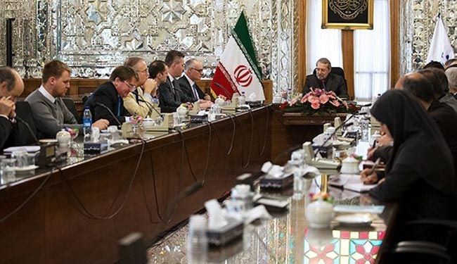 لاریجاني: لقد ولی عهد المواقف الازدواجية في المنطقة