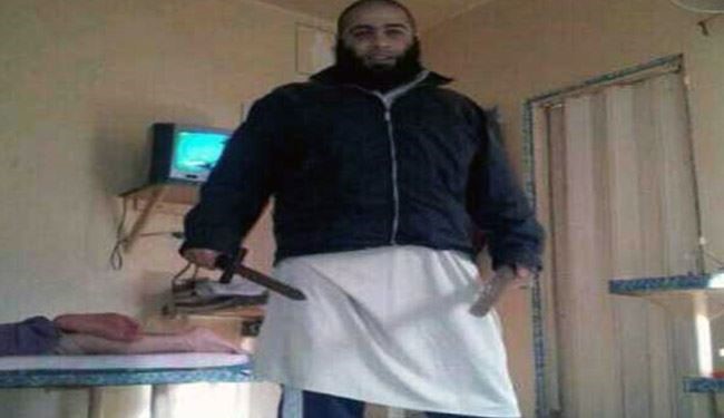 إرهابي يفجر نفسه أثناء مداهمة الجيش اللبناني لمكان سكنه