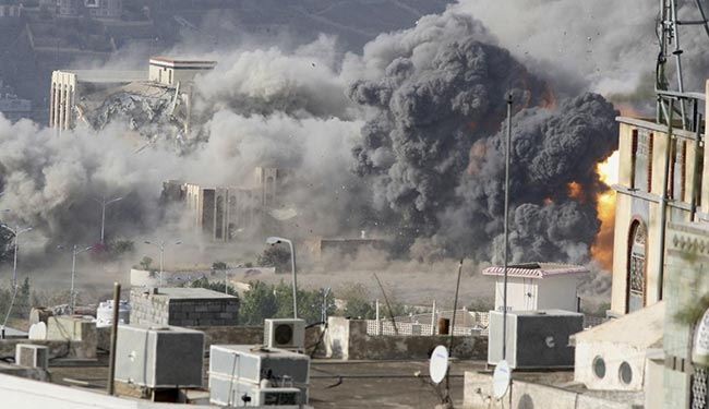 اليمن؛ عشرات الشهداء والجرحى إثر غارات همجية للعدوان السعودي