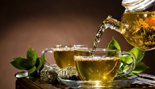 تحذير.. الإفراط في تناول الشاي الأخضر مضر بالجسم