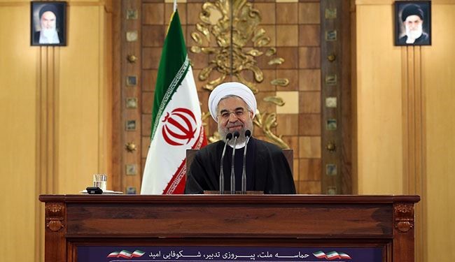 روحاني: رفع الحظر نصر سياسي واقتصادي للشعب الایراني