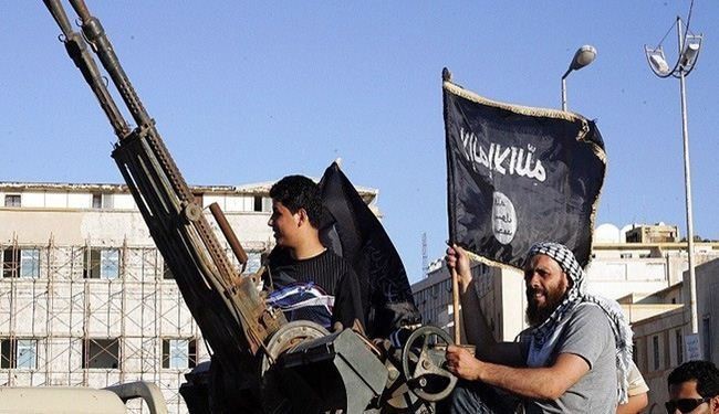 نمایش سرهای بریدۀ داعش در شهر اشغالی لیبی
