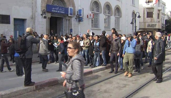 تونس... اتساع الاحتجاجات والخوف من انفجار اجتماعي جديد