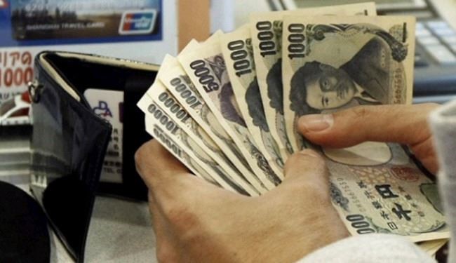بانک‌های ژاپن از سپرده‌گذاران سود 