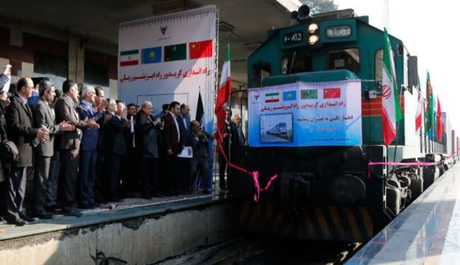 لأول مرة... قطار صيني يصل لإيران لإحياء طريق الحرير+صور