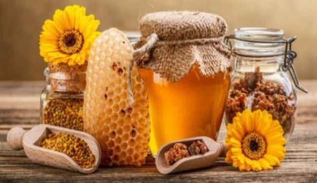 كيف تداوي نفسك بالعسل؟
